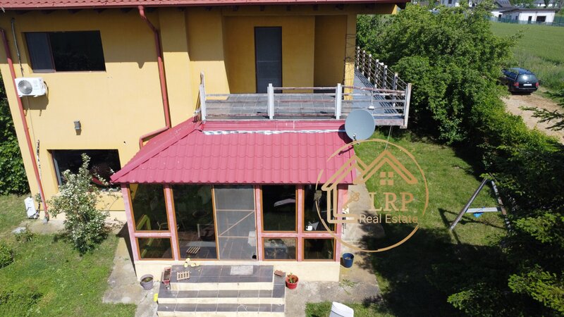 Ciolpani, Izvorani, Padurea Snagov, vila 5 camere, P+1, 268 mp utili, teren 1067 mp.